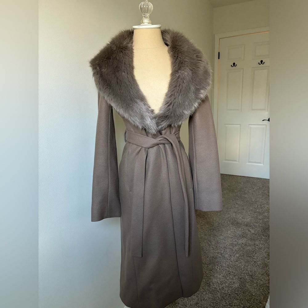 Aritzia Wilfred Waldorf Coat size XS